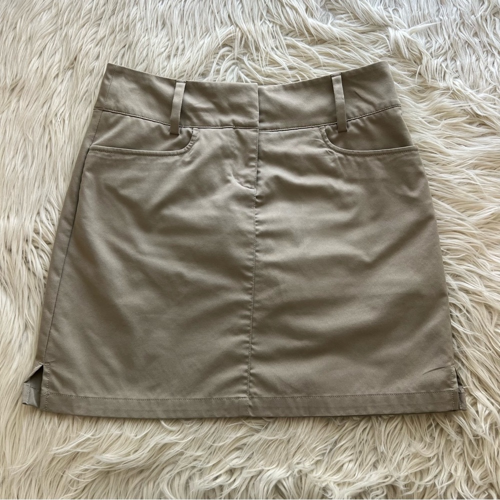 Adidas ClimaCool Active Golf Tennis Skirt Skort Women’s Size 0 EUC Beige